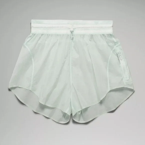 Lululemon Step Out High Rise Shorts 3” Ocean Air Size 12 NWT - Picture 9 of 10
